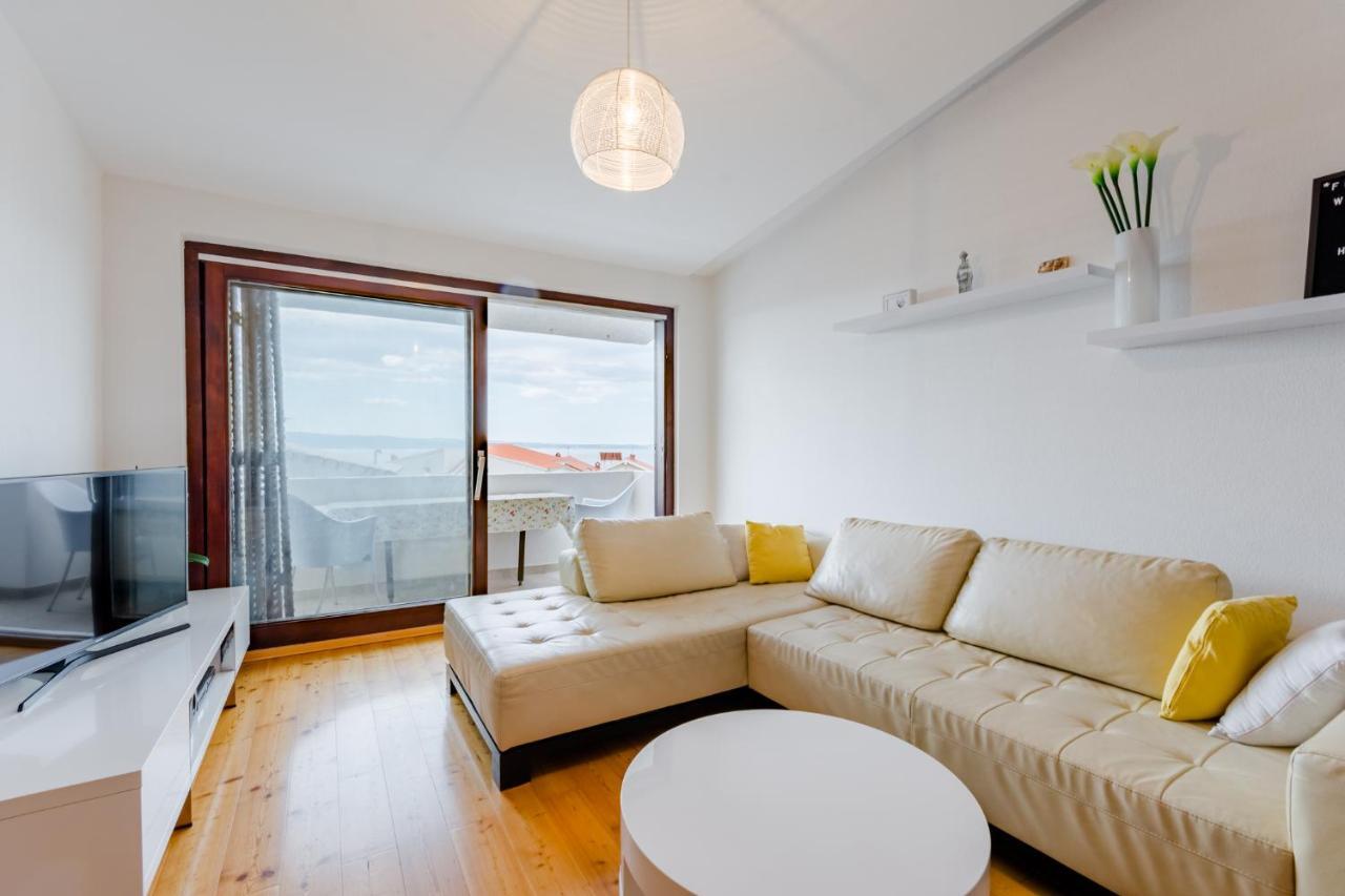 Apartments Flor De Lis ポドストラナ エクステリア 写真