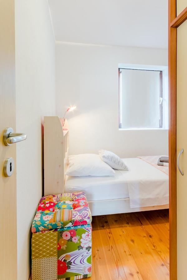 Apartments Flor De Lis ポドストラナ エクステリア 写真